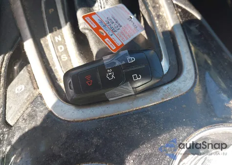 2016 Ford Edge Sel z USA, uszkodzony, nr VIN 2FMPK3J85GBC33827